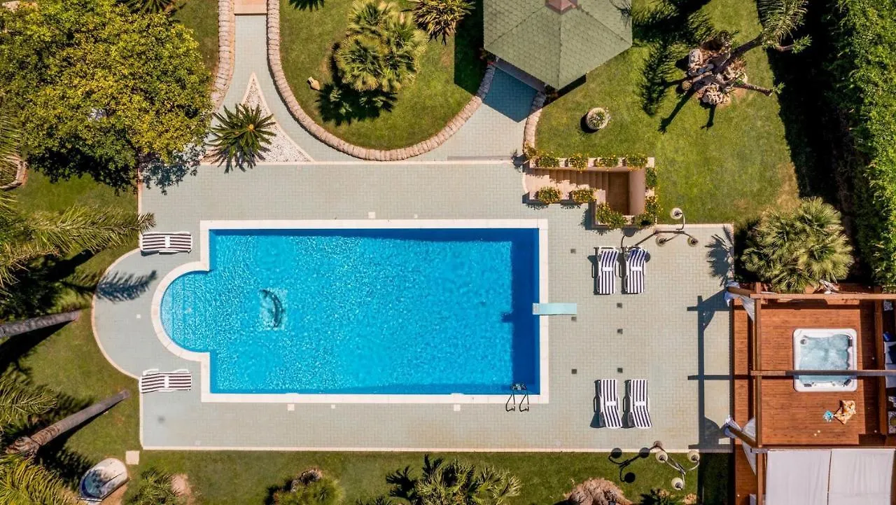 Villa Cutrera 8, Emma Villas Chiaramonte Gulfi 0*,  Ιταλία
